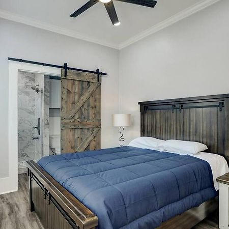 גלווסטון Renovated Beach Bungalow! מראה חיצוני תמונה