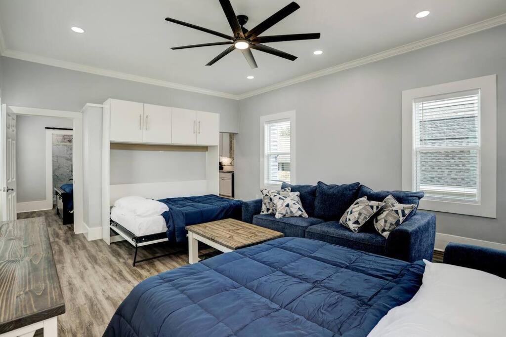גלווסטון Renovated Beach Bungalow! מראה חיצוני תמונה