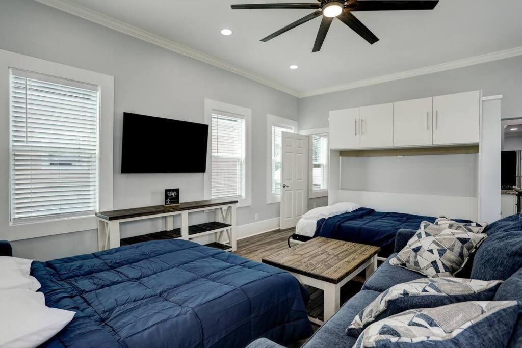 גלווסטון Renovated Beach Bungalow! מראה חיצוני תמונה